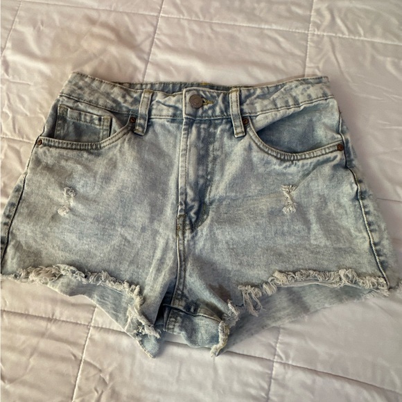 Charlotte Russe Jean shorts - Picture 1 of 4